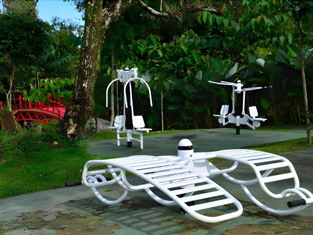 The Hill Hotel & Resort Sibolangit Экстерьер фото