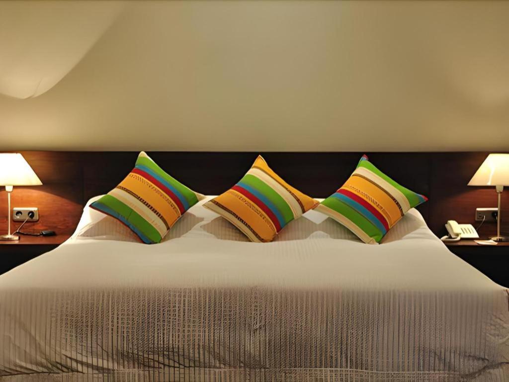 The Hill Hotel & Resort Sibolangit Экстерьер фото